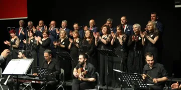 Bursa’da Muhtarlar Korosu’ndan müzik ziyafeti
