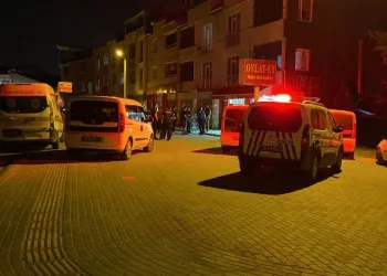Bursa’da oğlunu başından vurdu!