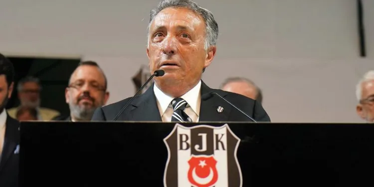 Ahmet Nur Çebi yeniden başkan