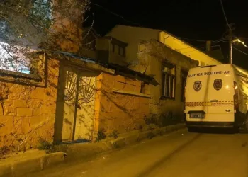 Evine çağırdığı tesisatçıyı öldürdü