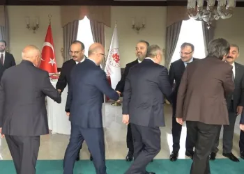 Bursa protokolü bayramlaştı