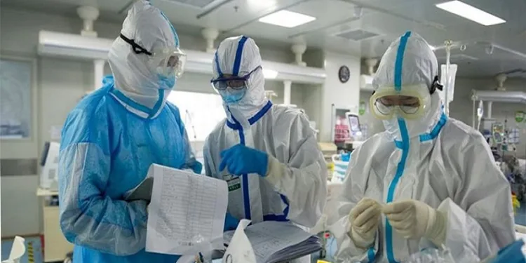 Covid-19 ölümleri 15 milyona yaklaştı