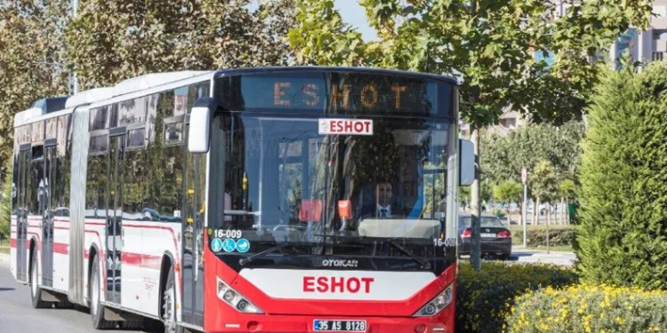 İzmir’de toplu ulaşıma zam geldi