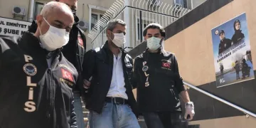 Ablasının boğazını keserek öldüren sanığın yargılanmasına başlandı