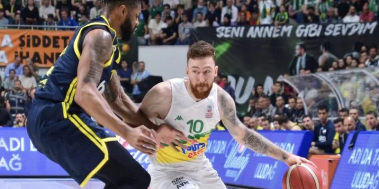 ING Basketbol Süper Ligi PlayOff Çeyrek Final 2. Karşılaşması: Frutti Extra Bursaspor 97-77 Fenerbahçe Beko