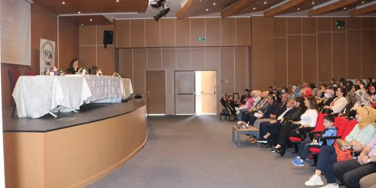 Keles’te çocuk gelişimi ve eğitimi semineri düzenlendi