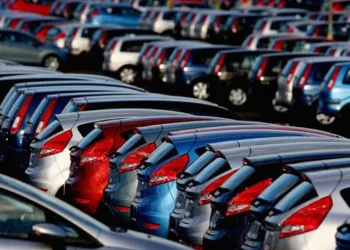Avrupa otomotiv pazarı daraldı
