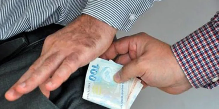 Kadıköy Belediyesi’ne rüşvet operasyonu