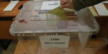 Erken seçim iddiası kulisleri hareketlendirdi