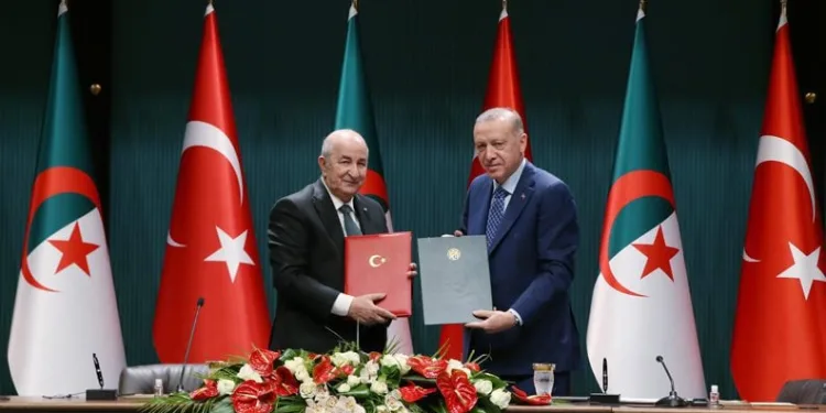 Türkiye ve Cezayir arasında 15 anlaşma imzalandı