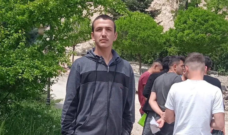 Selde kaybolan gencin kıyafetleri bulundu