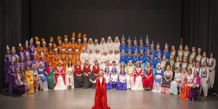 Festivalde 7 dilde dünyanın şarkısı