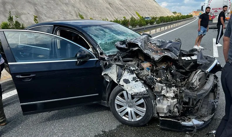 Bursa’da otobanda korkutan kaza: 4 yaralı