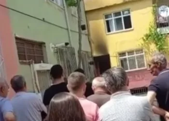Bursa’da evde çıkan yangın panik dolu anlar yaşattı
