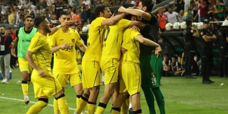 İstanbulspor, Süper Lig’deki 8. İstanbul takımı oldu