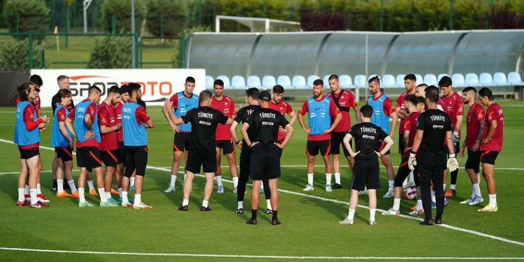 A Milli Futbol Takımı, Faroe Adaları maçına hazır