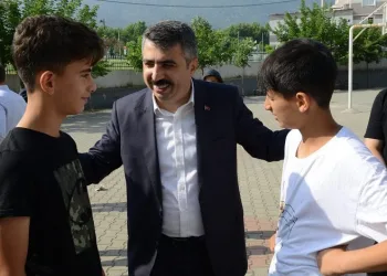 Yıldırımlı gençler Bursa’yı keşfediyor