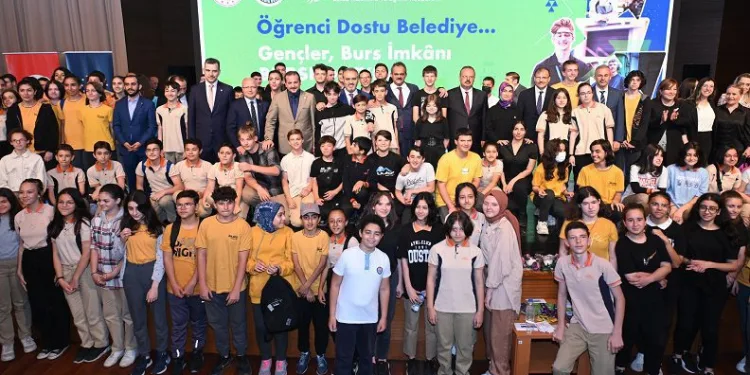 Bursa’da meslek liselilere burs desteği başlıyor