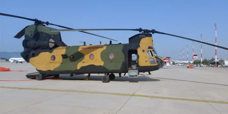 Uçan kule ‘Chinook’ göreve başladı