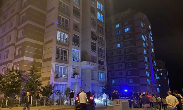 Bursa’da baba dehşeti! 2 oğlunu bıçakladı