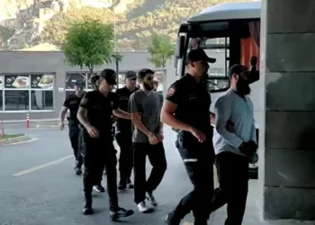 Manisa’da 10 DEAŞ üyesi tutuklandı