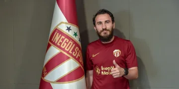 İnegölspor Bahadır Taşdelen ile sözleşme yeniledi