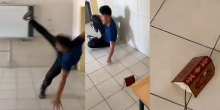 Liseliler Kur’an-ı Kerim’i tekmeledi