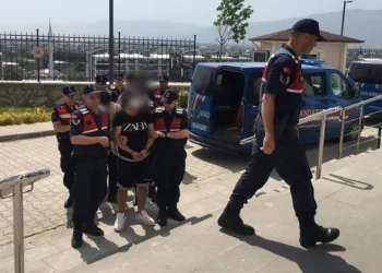 Bursa’da bakır kablo hırsızları tutuklandı