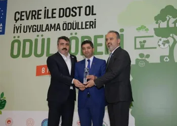 Yıldırım Belediyesi’ne ‘Çevre Dostu Belediye’ ödülü
