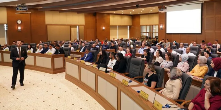 Bursa Büyükşehir’de kamu personeline ‘protokol’ eğitimi