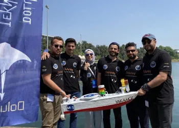 BTÜ yüzlerce takımı geride bıraktı