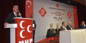 Bursa’da ‘yeni anayasa’ sinyali