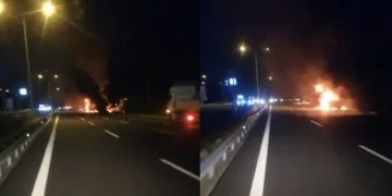 Bursa’da seyir halindeki kamyonet yandı