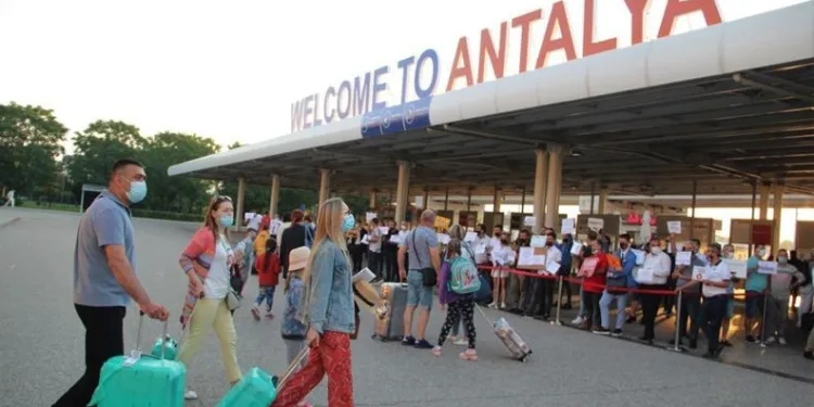 Turist sayısı yüzde 227 arttı