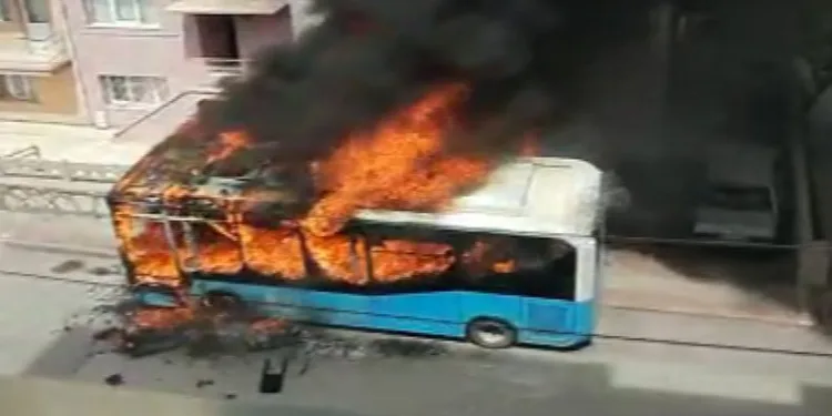 Sivas’ta halk otobüsünde yangın