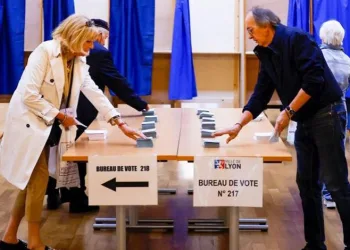 Fransa’da genel seçimler ikinci tura kaldı