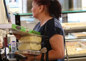 Leva 9 lirayı aştı, Bulgar turistler Edirne’ye akın etti