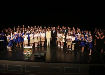 Nilüfer Çocuk Korusundan harika konser