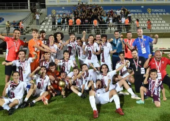 İnegölspor U15 Türkiye şampiyonu oldu