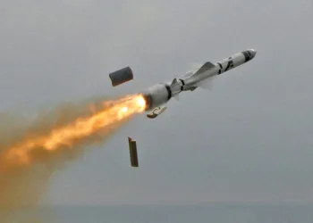 NATO ülkelerinin gönderdiği silahların deposu vuruldu