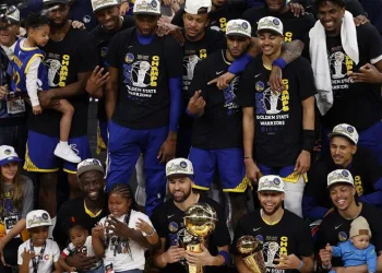 NBA’de şampiyon Golden State Warriors