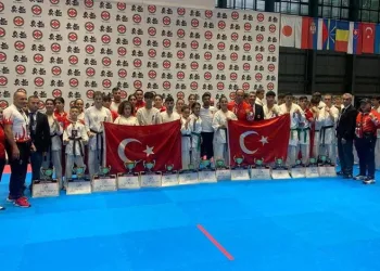 Avrupa’da Bursa Yıldırım rüzgarı