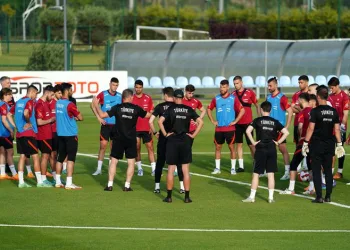 A Milli takımın macerası başlıyor