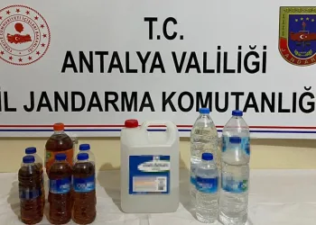 Antalya’da kaçak alkol operasyonu