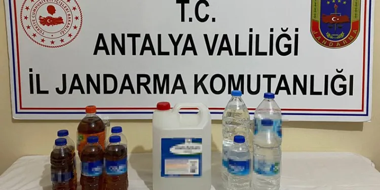 Antalya’da kaçak alkol operasyonu