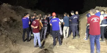 Göçük altında kalan 2 işçi hayatını kaybetti