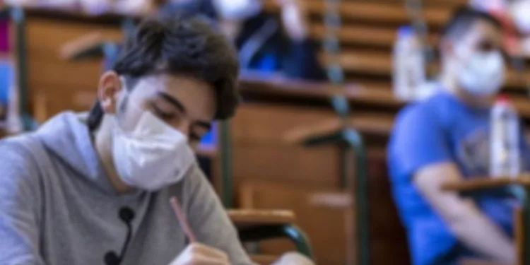 LGS’de maske takılacak mı? Bakandan açıklama