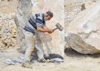 Bursa İznik’te yarım asırdır bu mesleği yapıyor