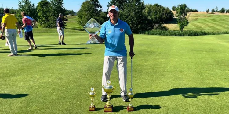 Milli golfçü Çekya’da şampiyon oldu