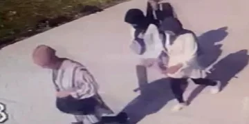 Girdikleri evden 100 bin liralık ziynet çaldılar